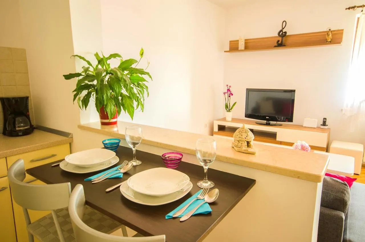 Apartment Ivis Vinkuran